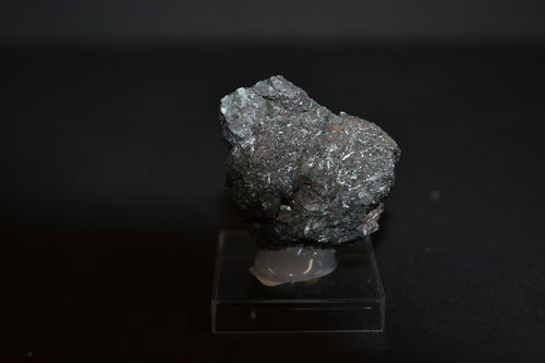 Pyrolusite  Ilfeld marriage. manganese mining