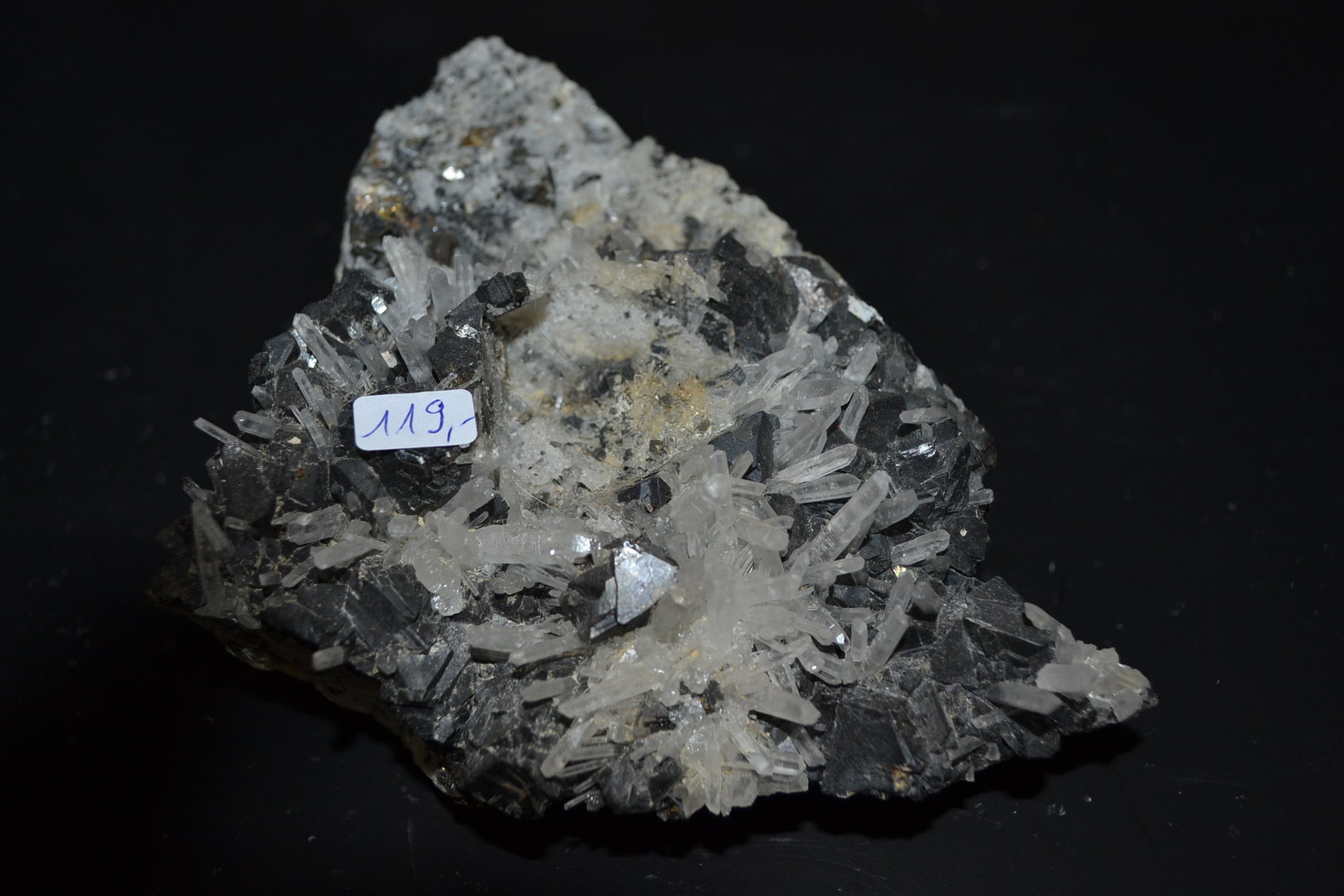 kwartz sfalerietkristal Cavnik Roemenië