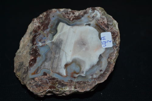 Agate Chalcedone natural colors USA