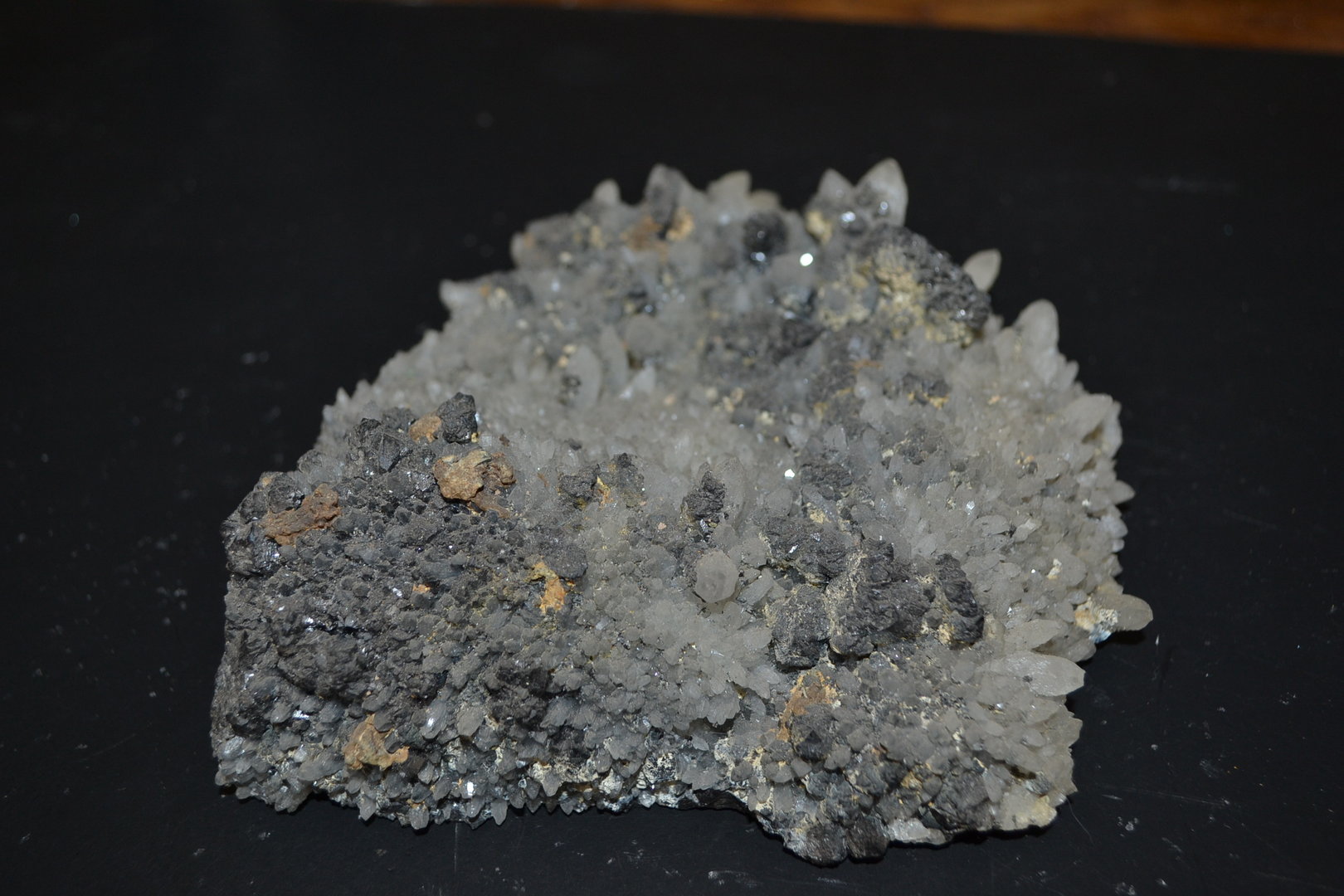 Sphalerite pyrite  quartz Cavnik Romania