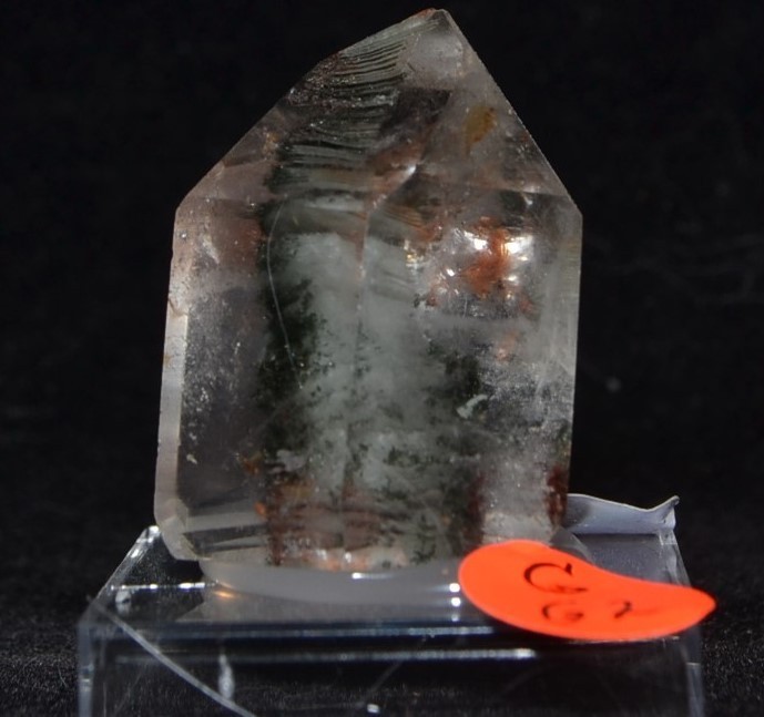 Bergkristal met tremoliet chloriet Gouveia Brazilië